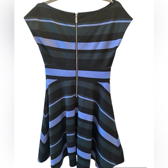 Kate Spade Ponte Fiorella Striped Dress. Size Small - Picture 4 of 13